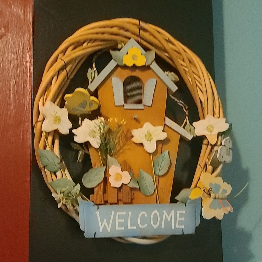 Vintage 3d wooden house reef